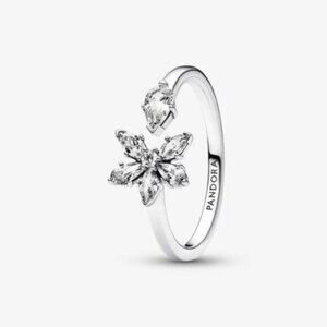 Pandora Sparkling Herbarium Cluster Open Ring